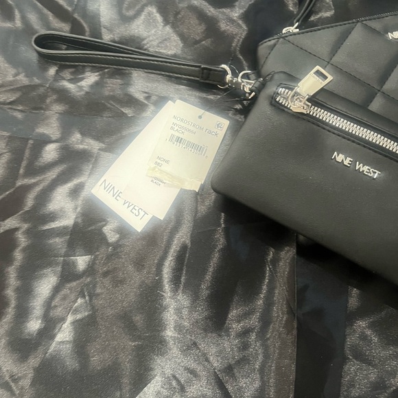 NINE WEST black wristlet and wallet​ - Picture 3 of 8